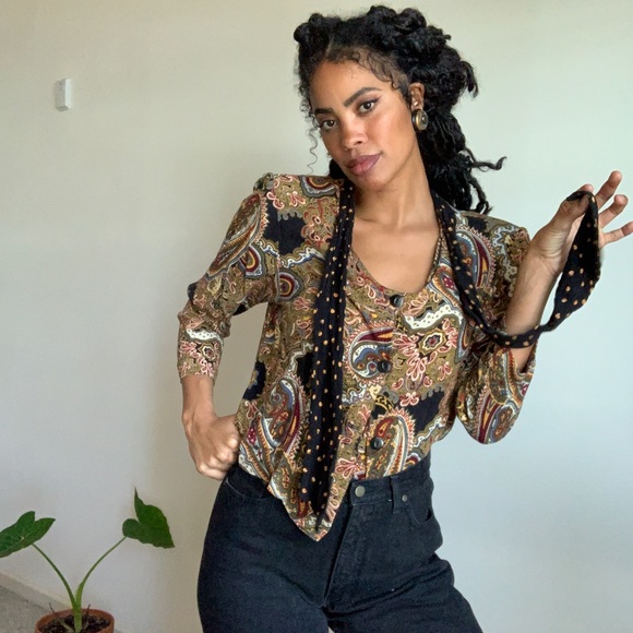 Vintage neck tie blouse - Picture 3 of 5